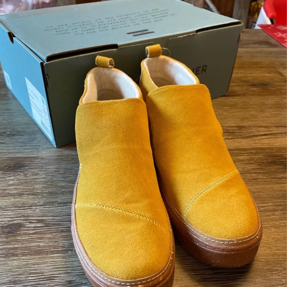 Toms Paxton Slip Ons